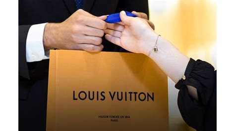 average income of louis vuitton customer|louis vuitton job vacancies.